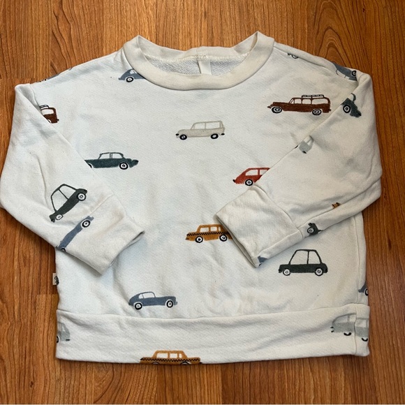 VGUC Boxy Sweatshirt in Cars on Natural from Childhoods Clothing - Picture 4 of 5